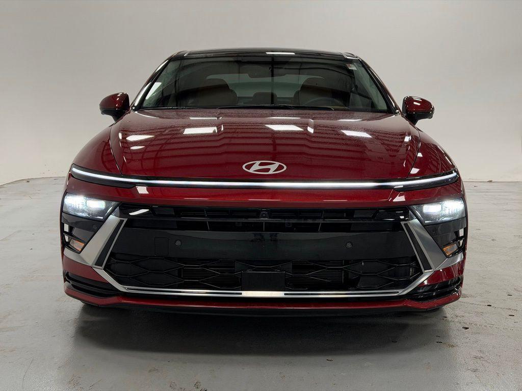 used 2025 Hyundai Sonata Hybrid car, priced at $30,750