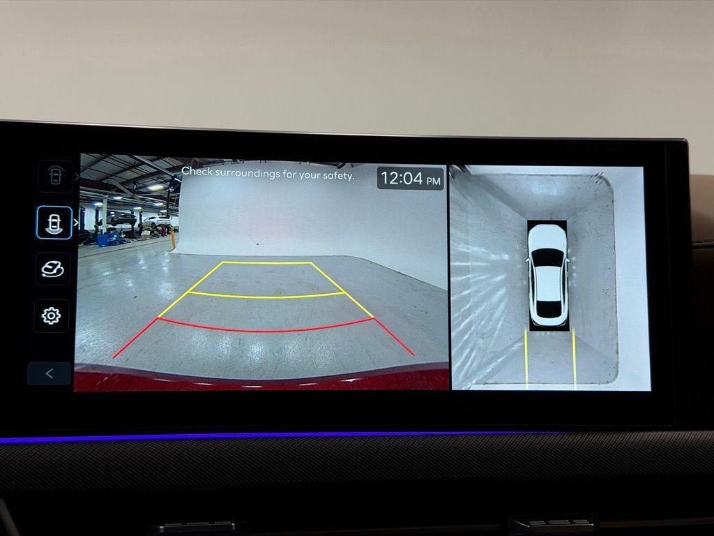 used 2025 Hyundai Sonata Hybrid car, priced at $30,750