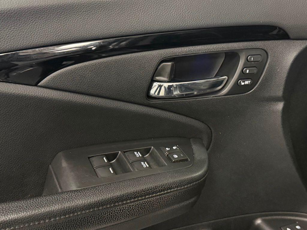 used 2017 Honda Pilot car, priced at $19,250