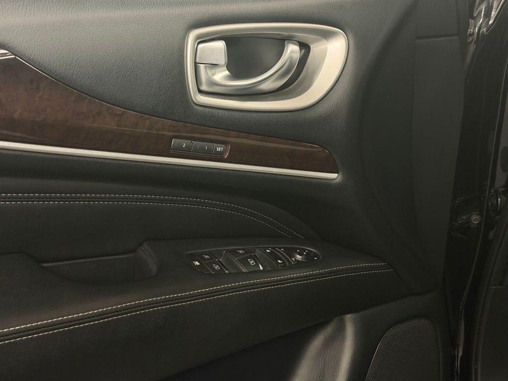 used 2019 INFINITI QX60 car, priced at $17,000