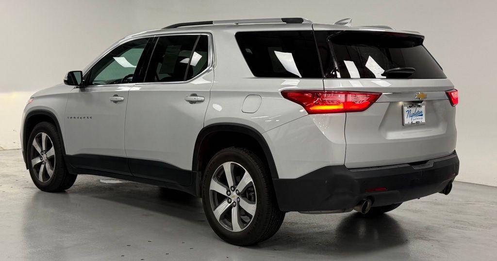 used 2018 Chevrolet Traverse car, priced at $11,000