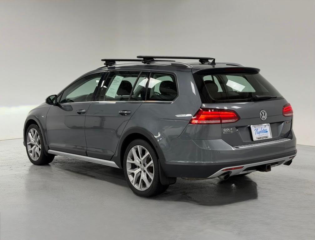 used 2019 Volkswagen Golf Alltrack car, priced at $14,000