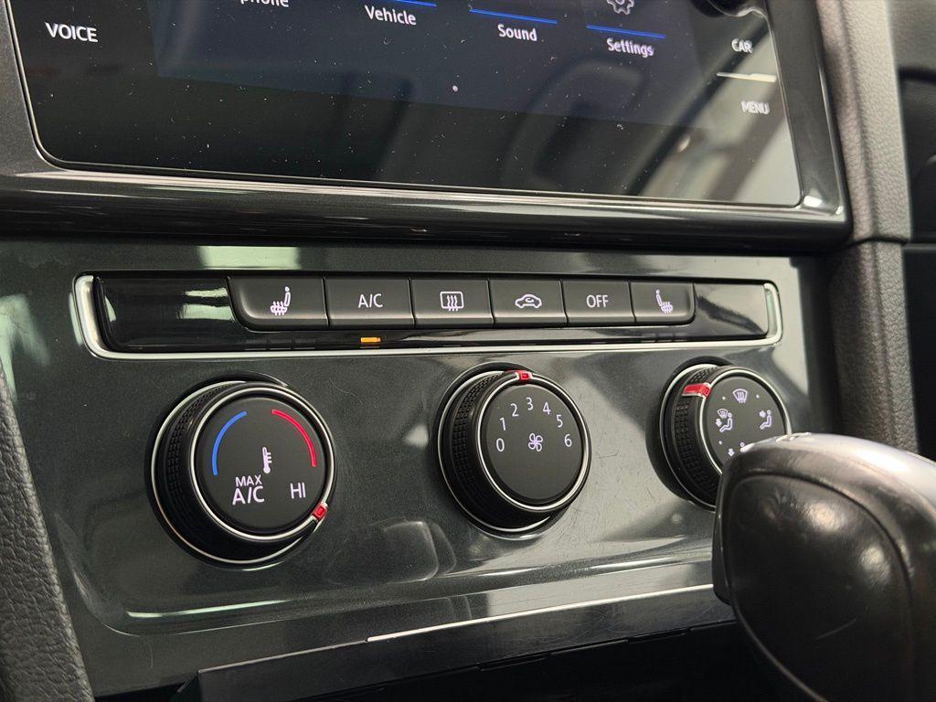 used 2019 Volkswagen Golf Alltrack car, priced at $14,000