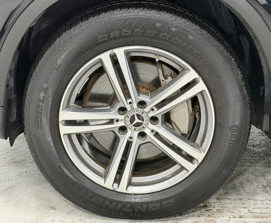 used 2021 Mercedes-Benz GLC 300 car, priced at $26,250