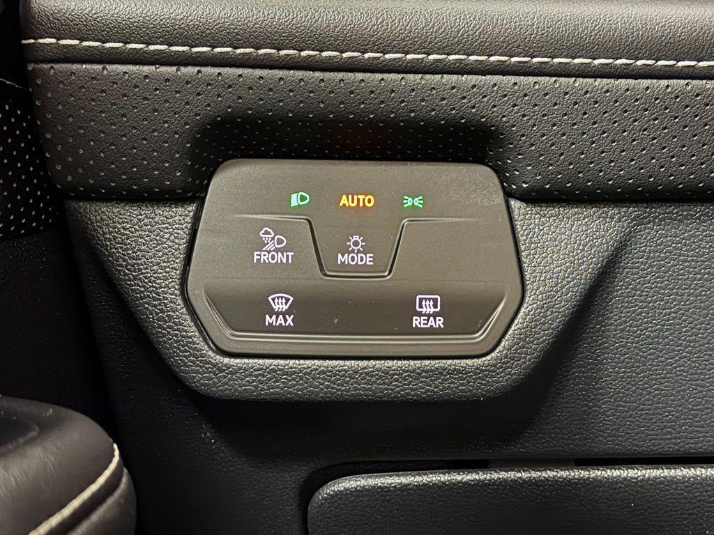 used 2024 Volkswagen Atlas car, priced at $26,500