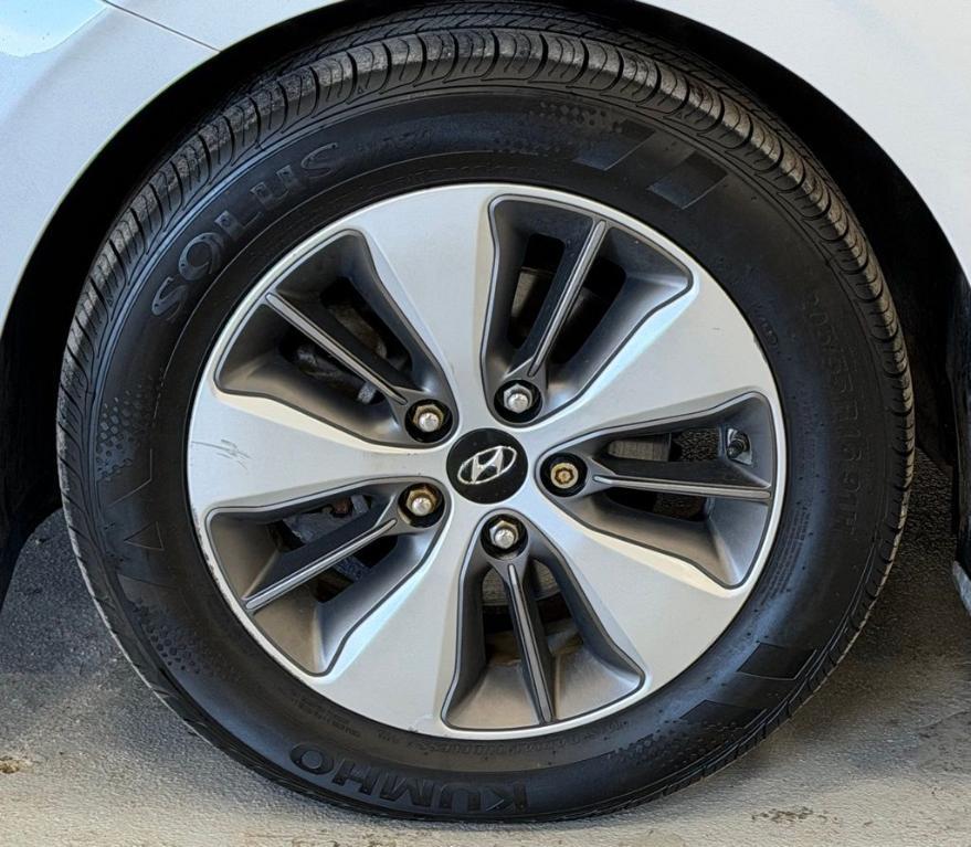 used 2019 Hyundai Ioniq Plug-In Hybrid car, priced at $13,500