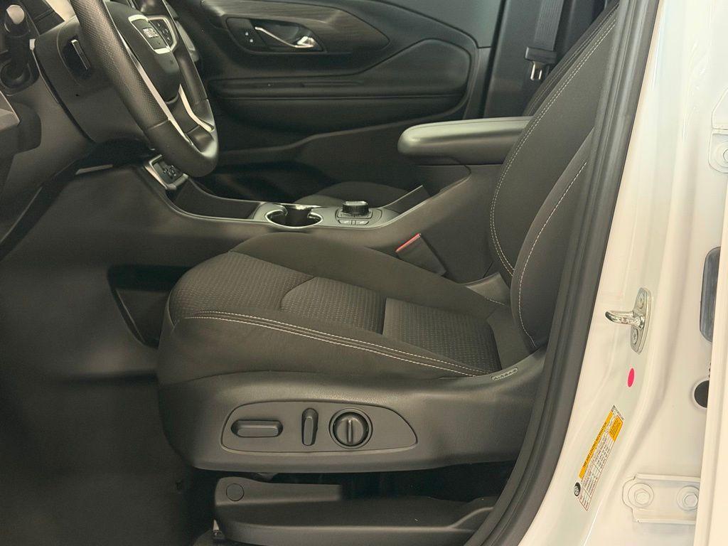 used 2024 GMC Terrain car, priced at $24,412