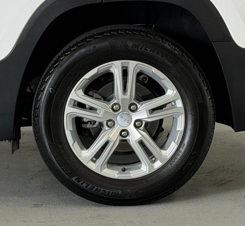 used 2024 GMC Terrain car, priced at $24,412
