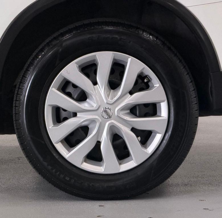 used 2015 Nissan Rogue car, priced at $8,250