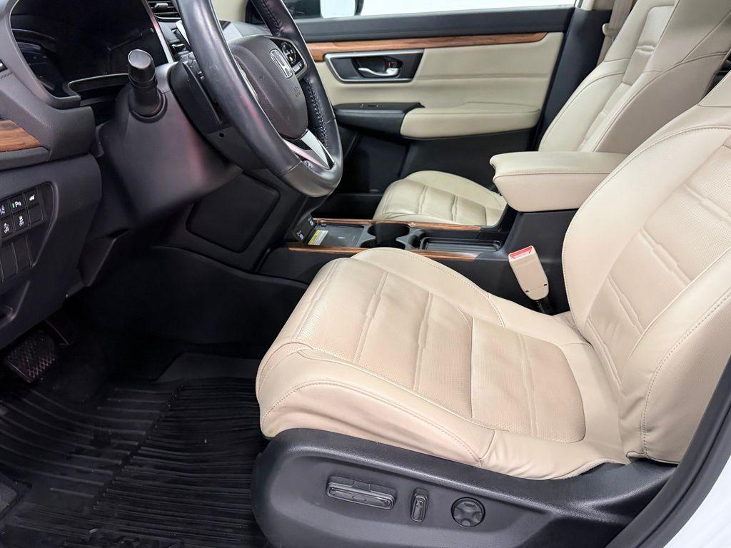 used 2020 Honda CR-V Hybrid car, priced at $25,000