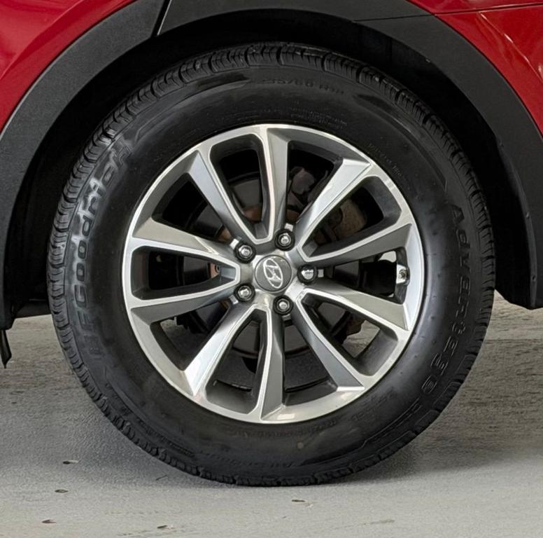 used 2018 Hyundai Santa Fe car, priced at $10,312