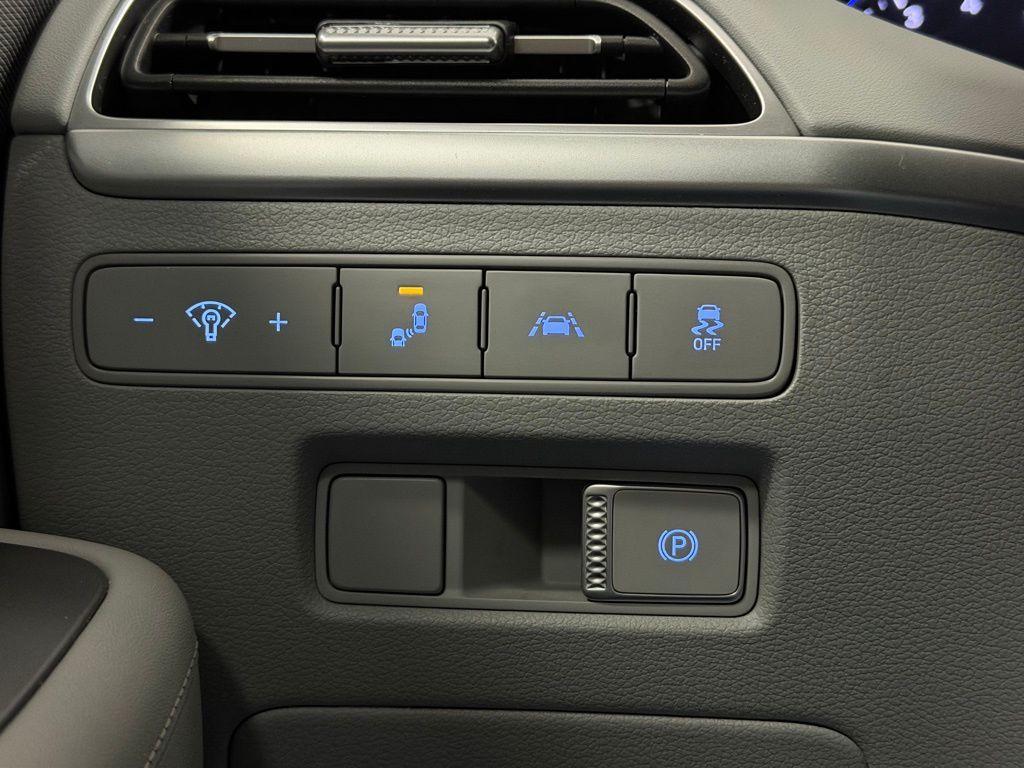 used 2022 Hyundai Palisade car, priced at $27,000