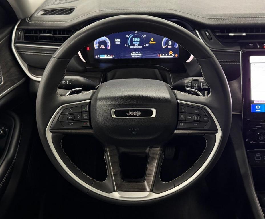 used 2023 Jeep Grand Cherokee car, priced at $29,000