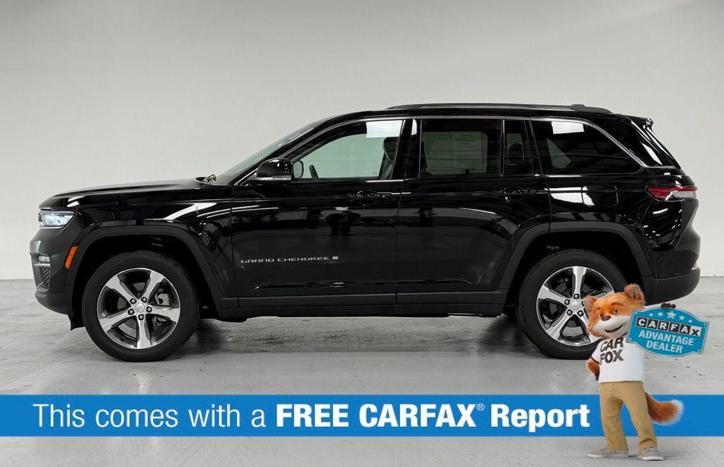 used 2023 Jeep Grand Cherokee car, priced at $29,000