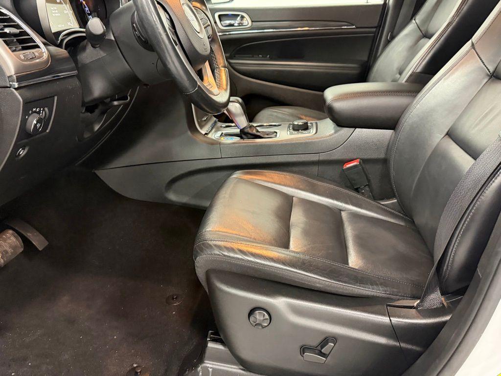 used 2021 Jeep Grand Cherokee car, priced at $24,000