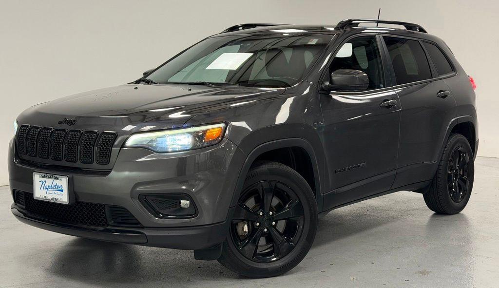 used 2020 Jeep Cherokee car, priced at $18,912