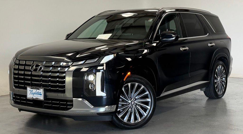 used 2023 Hyundai Palisade car, priced at $37,912