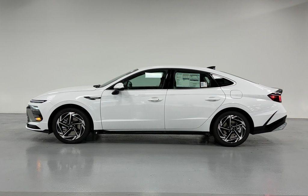 new 2026 Hyundai Sonata car, priced at $30,312