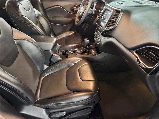 used 2020 Jeep Cherokee car, priced at $19,996