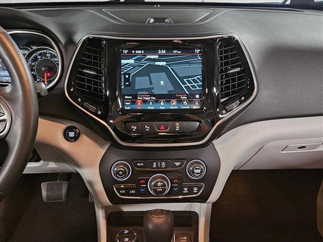 used 2019 Jeep Cherokee car, priced at $18,393