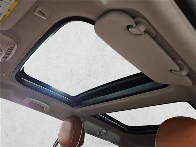 used 2024 MINI Hardtop car, priced at $25,877