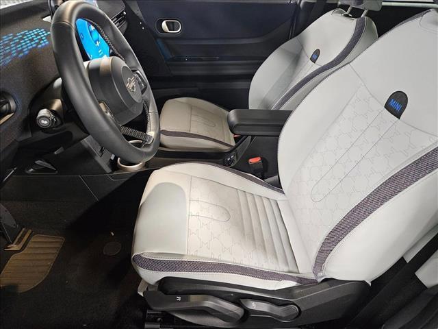used 2025 MINI Hardtop car, priced at $29,991