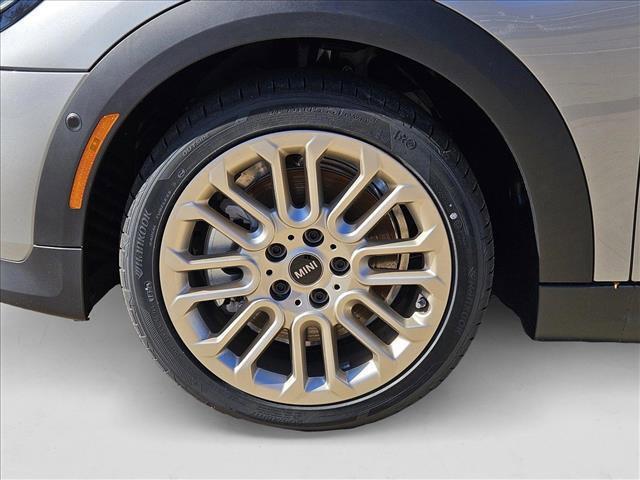 used 2025 MINI Hardtop car, priced at $36,595