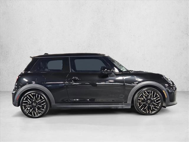 used 2025 MINI Hardtop car, priced at $28,210