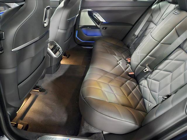 new 2025 BMW 760 car, priced at $135,500