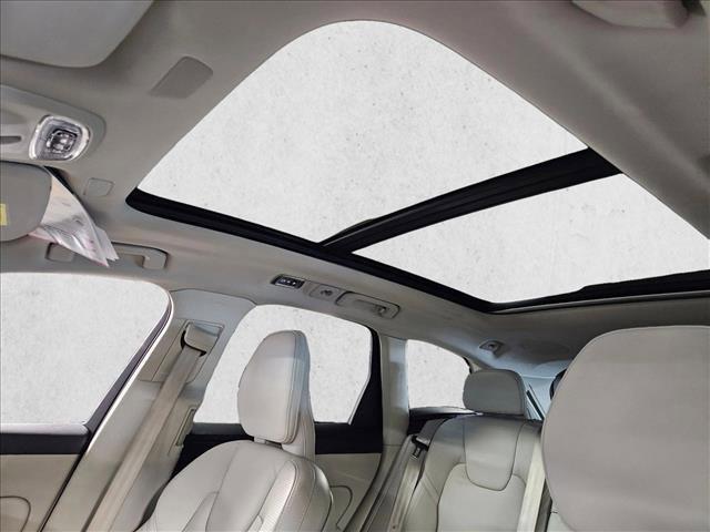 used 2021 Volvo XC60 car, priced at $19,428