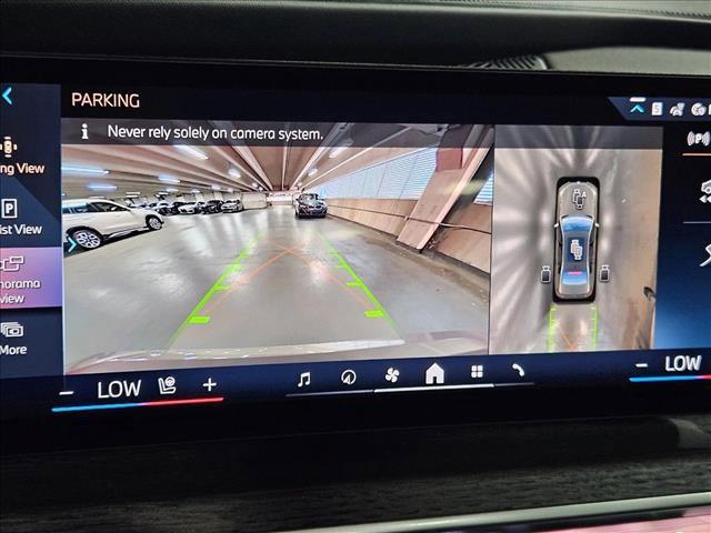 new 2025 BMW 760 car, priced at $134,425