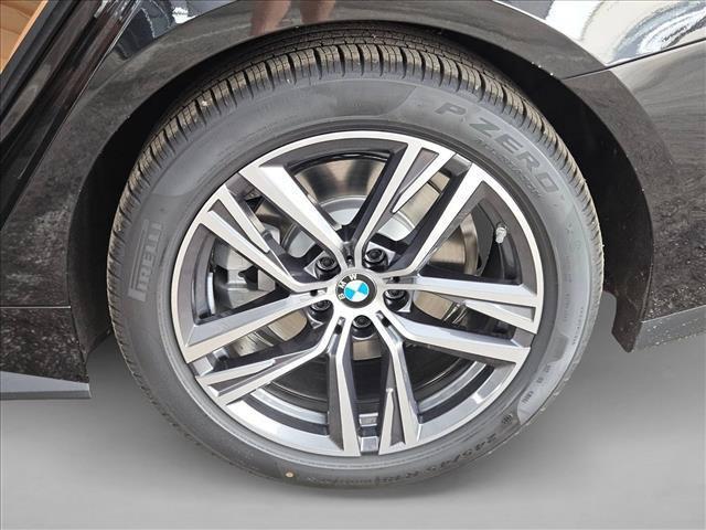 BMW 4 Series view 10