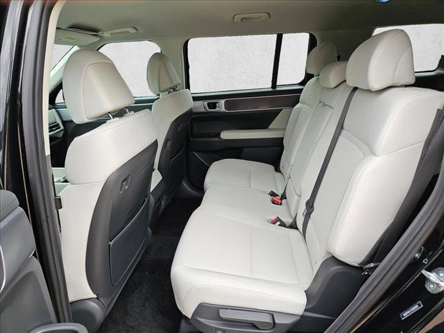 used 2025 Hyundai Santa Fe car, priced at $27,216