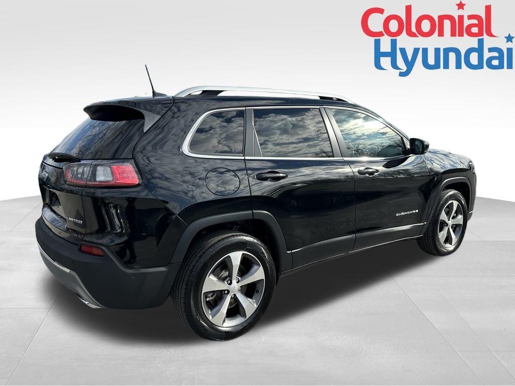 used 2021 Jeep Cherokee car, priced at $21,995