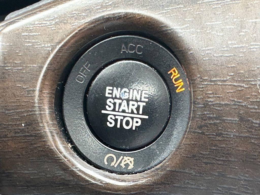 used 2017 Jeep Grand Cherokee car, priced at $10,990