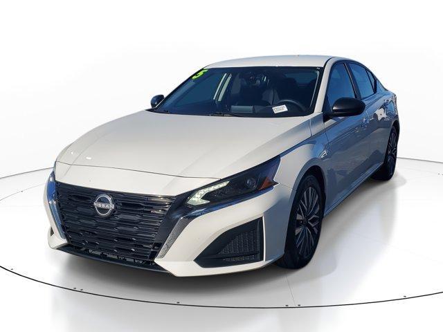 used 2025 Nissan Altima car, priced at $18,929