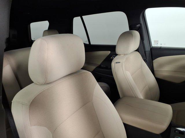 used 2023 Chevrolet Traverse car, priced at $23,577