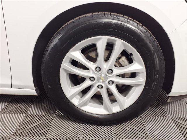 used 2018 Chevrolet Malibu car, priced at $11,677