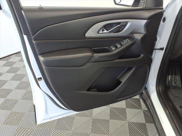 used 2021 Chevrolet Traverse car, priced at $17,077