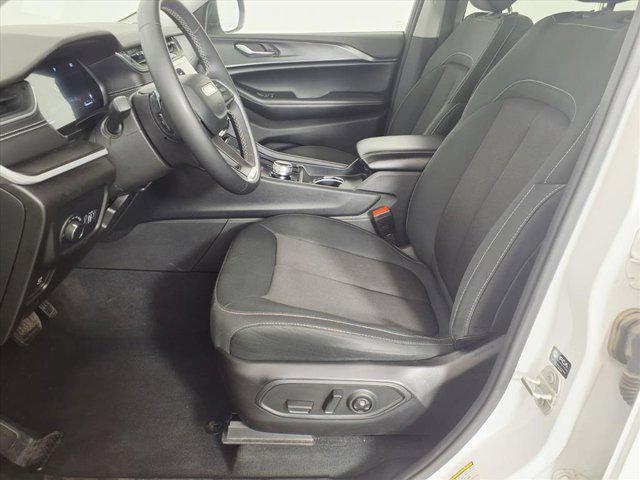 used 2024 Jeep Grand Cherokee car, priced at $21,577