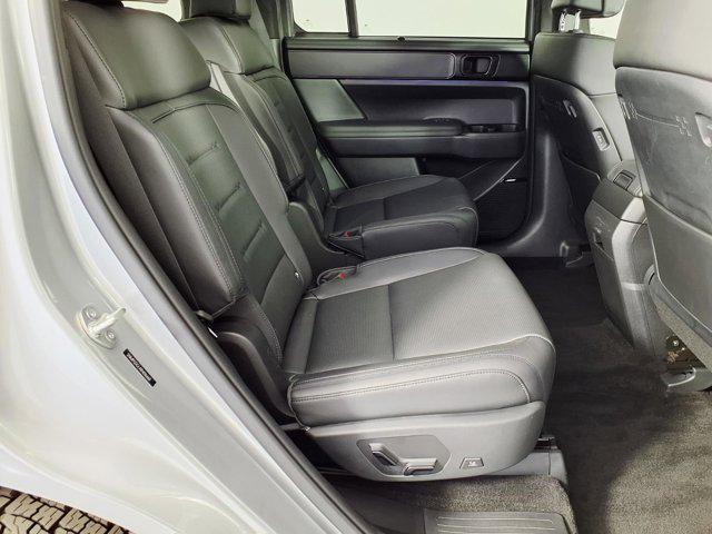 used 2024 Hyundai Santa Fe car, priced at $34,477