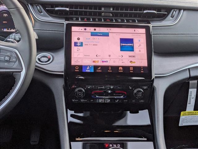 new 2025 Jeep Grand Cherokee car, priced at $40,103