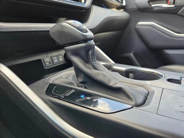 used 2022 Toyota Highlander car, priced at $30,487