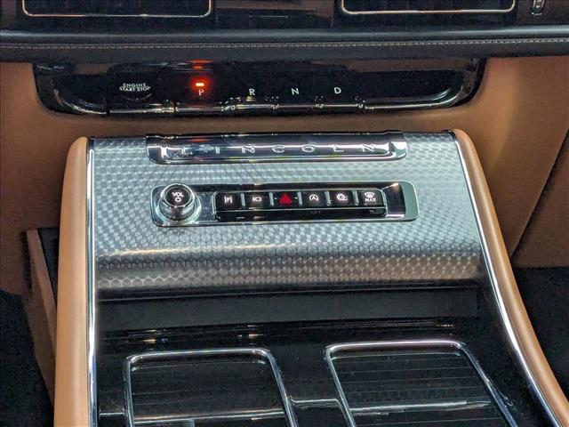 used 2025 Lincoln Aviator car, priced at $75,377