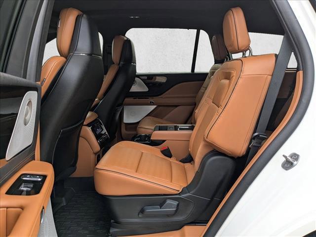 used 2025 Lincoln Aviator car, priced at $75,377