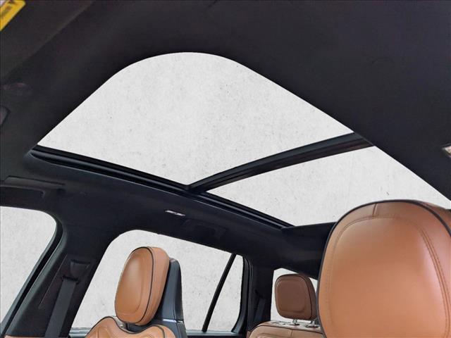 used 2025 Lincoln Aviator car, priced at $75,377