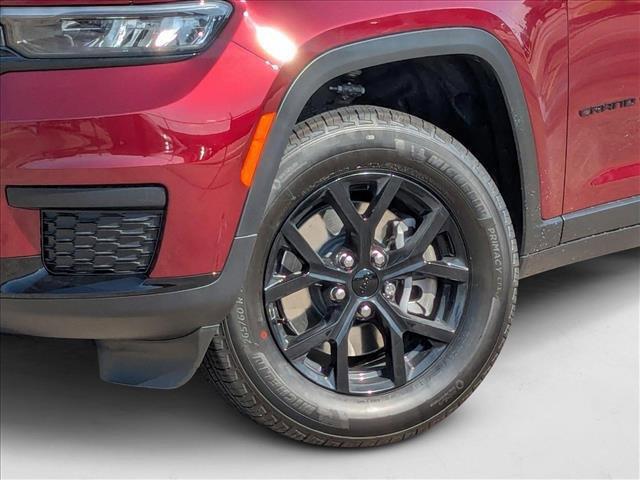new 2025 Jeep Grand Cherokee car, priced at $37,355