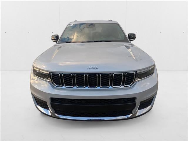 new 2025 Jeep Grand Cherokee car, priced at $42,257