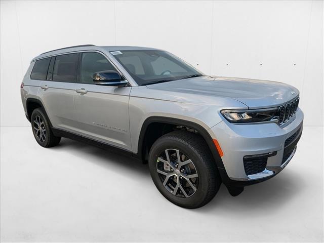 new 2025 Jeep Grand Cherokee car, priced at $42,257