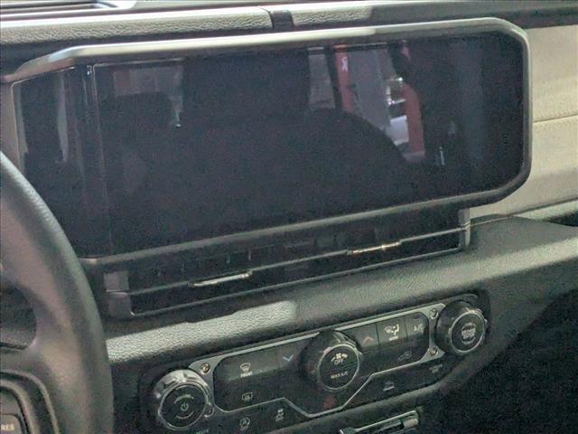 new 2026 Jeep Gladiator car, priced at $43,202